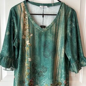 Women Boho 3/4 Ruffled Sleeve Top Green Size L NEW
